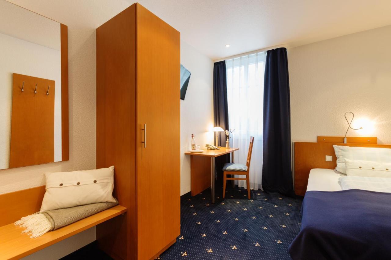 Hotel Das Kemperdick Erkrath Bagian luar foto